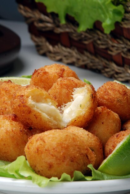 Buñuelos de bacalao