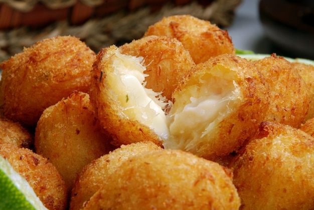 Buñuelos de bacalao