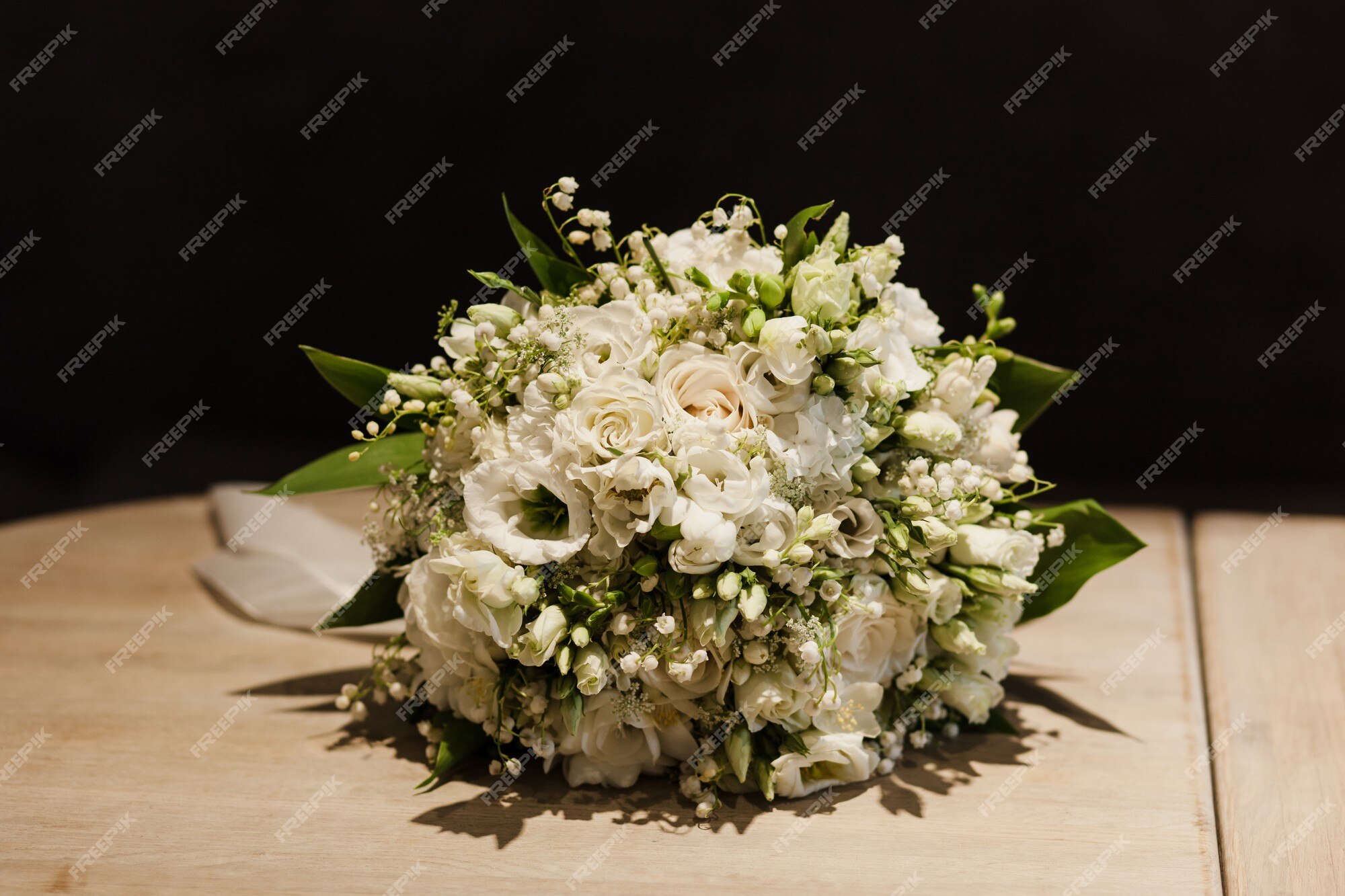 Buquê de casamento com para noiva. bouquet suave para um casamento chique.  | Foto Premium