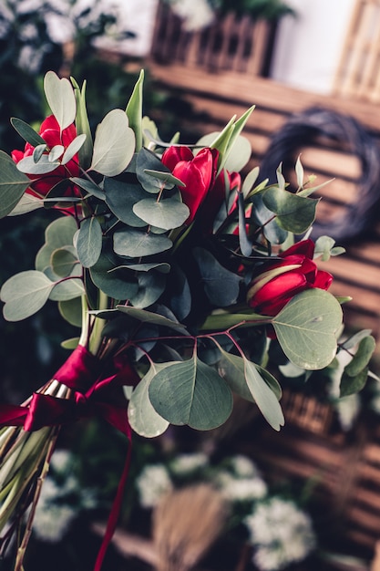 Buquê de flores moderno de profissional