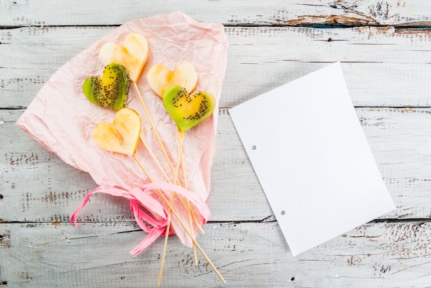 Buquê de frutas para dia dos namorados