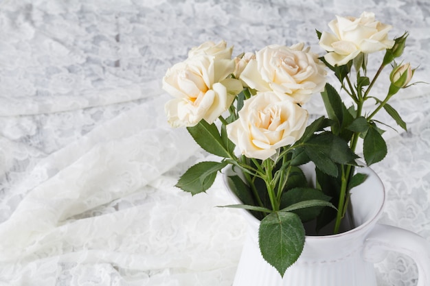 Buquê de rosas brancas