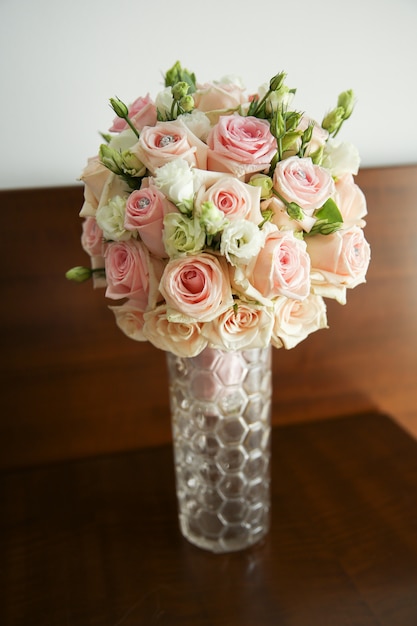 Foto buquê de rosas feitas para casamento