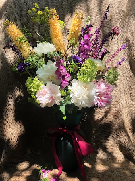 Buquês de flores românticos Decoração de casa e arranjos de flores