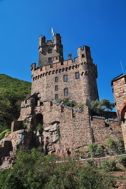 Burg im Rheintal in Westdeutschland