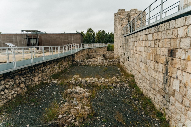 Burgos, Espanha - junho de 2021 Vista do castelo medieval de Burgos. Foto de alta qualidade