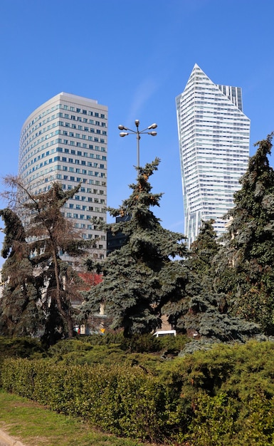 Business-Wolkenkratzer im Zentrum von Warschau Polen