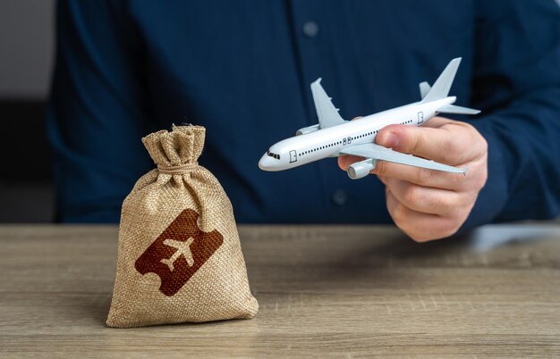 Búsqueda de billetes para el vuelo Aviación civil Programas de lealtad y bonificaciones de millas aéreas Vacaciones y vacaciones Viajar en avión Destinos de viaje calientes Compañías aéreas de bajo costo
