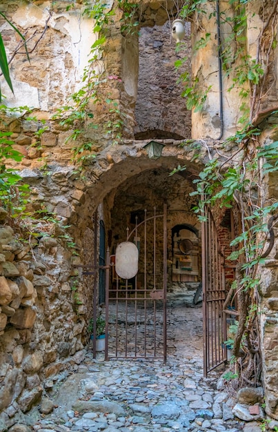 Bussana Vecchia en la región de Liguria