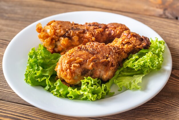 Buttermilch gebratene Hühnchen-Drumsticks