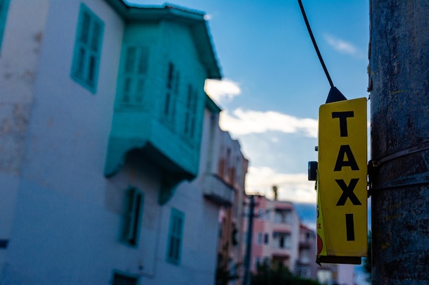 Button zum Rufen eines Taxis in der türkischen Stadt Alanya