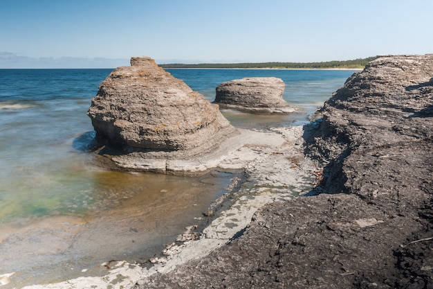 Byrum raukar auf der schwedischen Insel Oland: Spektakuläre Kalksteinformationen.