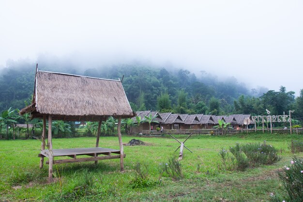 cabaña en los campos