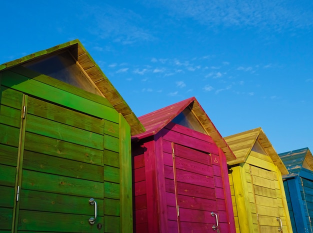 Foto cabanas de praia no verão