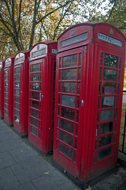 Foto cabina telefónica roja