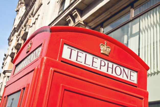 Cabina de teléfono roja en Londres