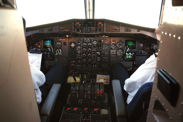 Foto cabine de pilotagem de avião