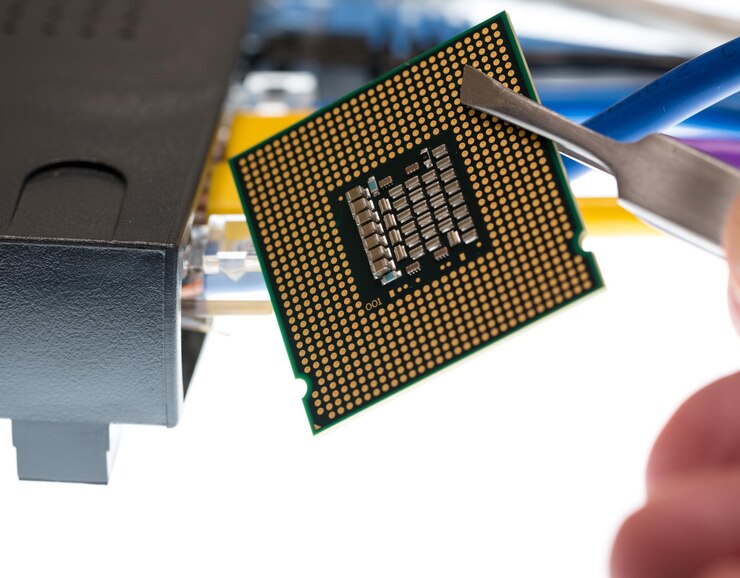 Foto cables cat5 y enrutador para el concepto de ciberdefensa
