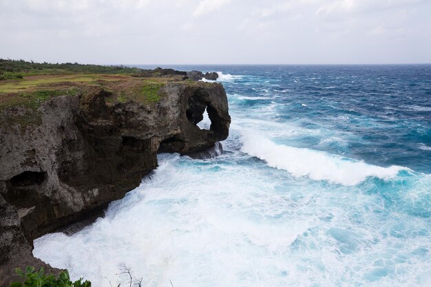 Cabo Manzamo em Okinawa, Japão