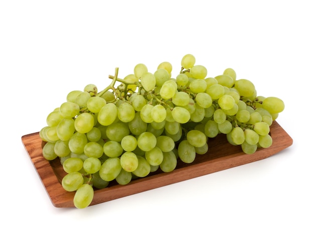 Cacho perfeito de uvas brancas