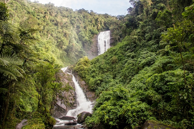 Foto cachoeira dos veados - bocaina range