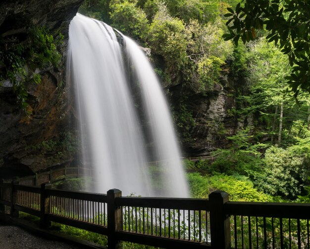 Foto cachoeira dry falls perto de highlands nc