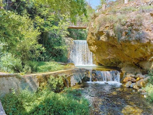 Foto cachoeira no rio