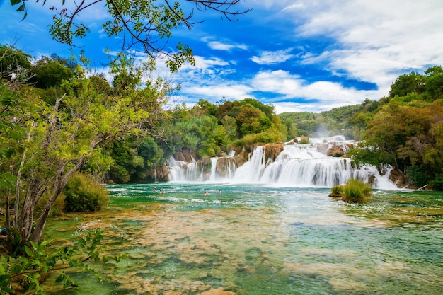 Cachoeira Skradinski Buk no Parque Nacional de Krka, Croácia