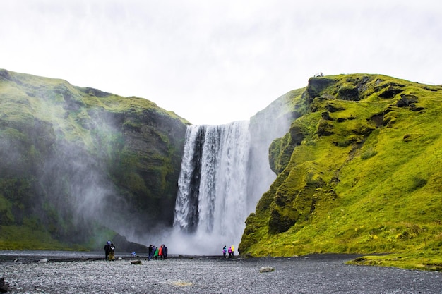 Cachoeiras Skogafoss na Islândia