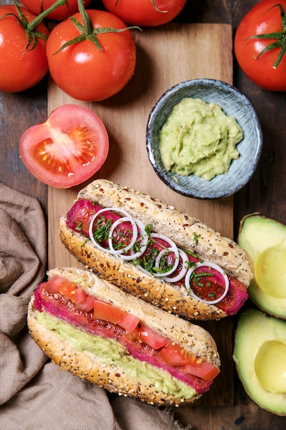 Foto cachorros-quentes vegetarianos