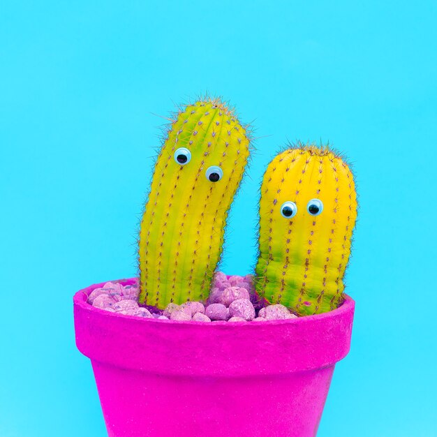 Cactus divertidos con ojos. Arte de diseño minimalista y colorido