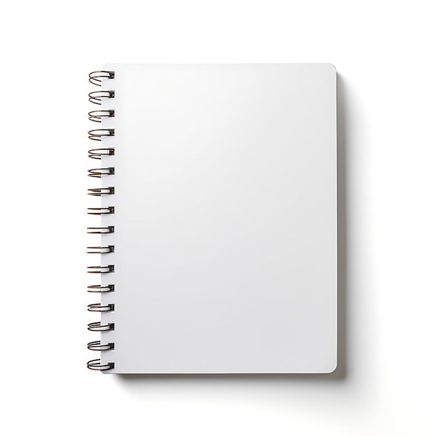 Caderno em branco isolado em fundo branco