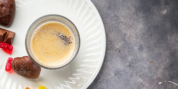 café caliente con galletas navidad año nuevo postre dulce postre dulce hogar ambiente festivo