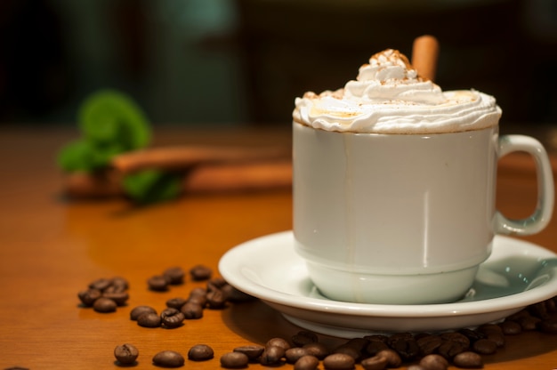 Café com chantilly