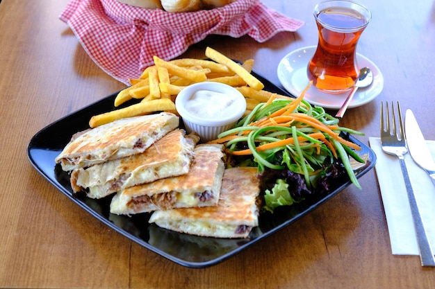 Café da manhã delicioso da torrada turca tradicional