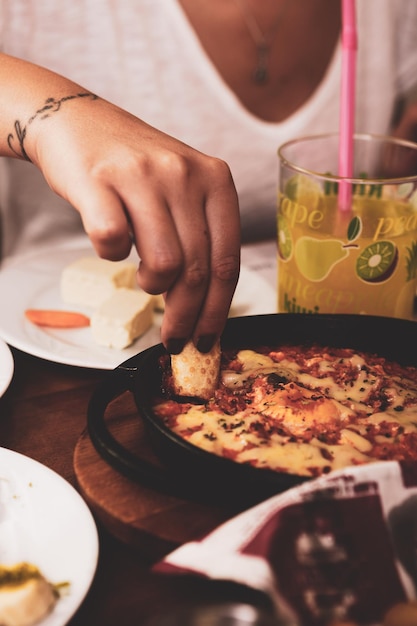 Café da manhã rico e delicioso