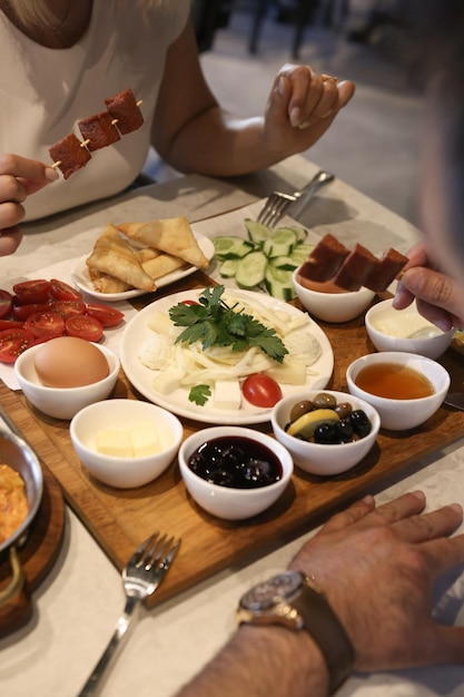 Café da manhã turco rico e delicioso