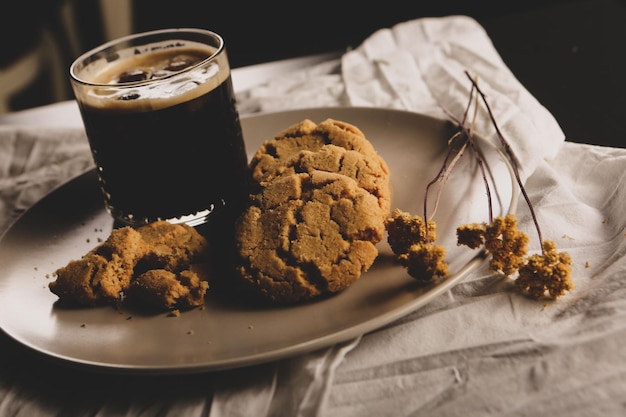 café e biscoitos