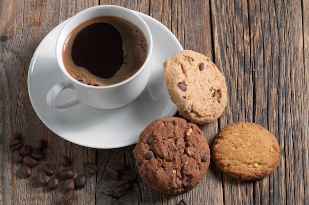 Café y galletas varias