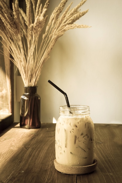 Café helado. Tono de color sepia.