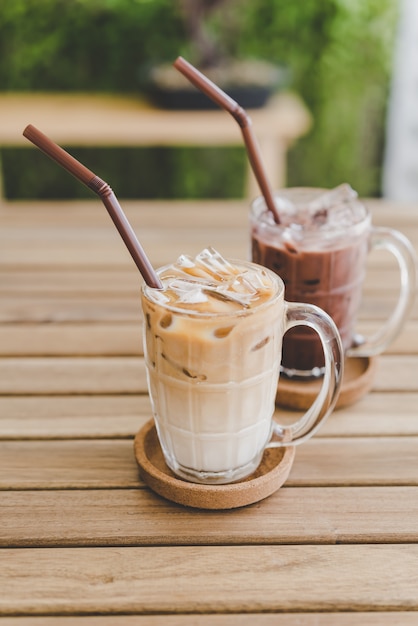 café con leche helado con chocolate helado