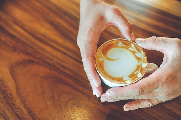 Café quente em um dia confortável