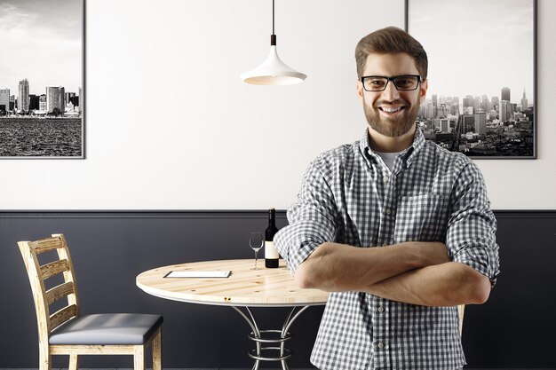 Cafetería hipster y muebles de madera.