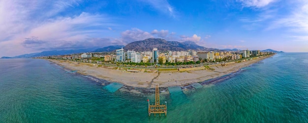 cais cidade vista panorâmica sobre o mar