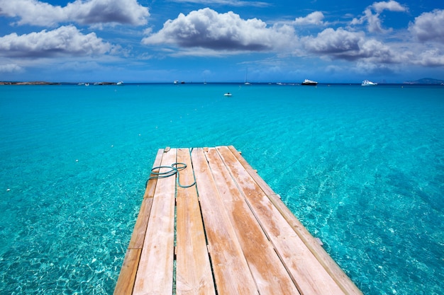 Cais da praia de Formentera Ses Illetes Illetas e Ibiza