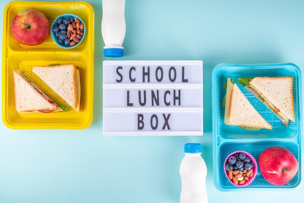 Caixa de almoço escolar saudável