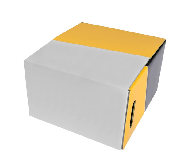 Caixa de papelão isolada em branco