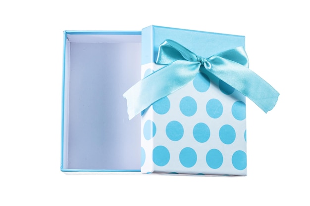 Caixa de presente com laço azul isolado