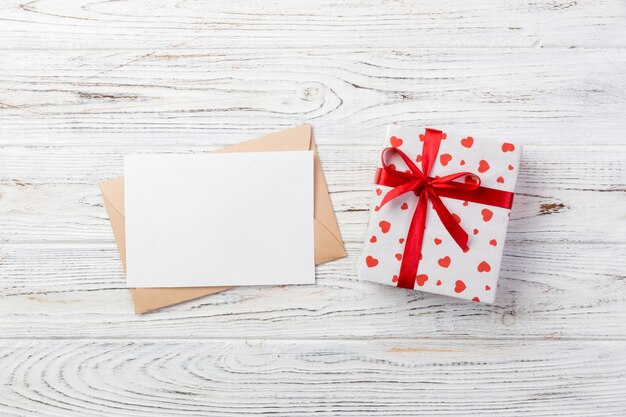 Caixa de presente para namorados, cartão de felicitações e envelope artesanal