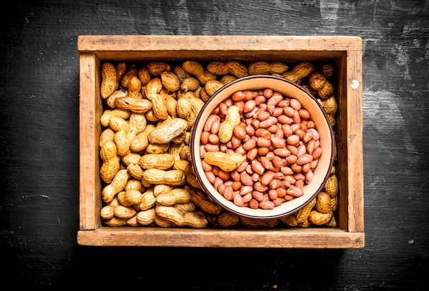 caja de cacahuetes.